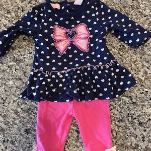 Girls 3-6 month outfit
